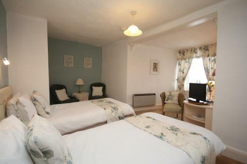 Alcombe House Hotel