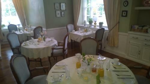 Alcombe House Hotel