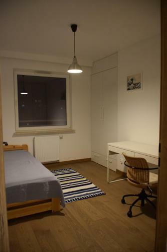 Uroczy Apartament Z Widokiem I Darmowym Parkingiem