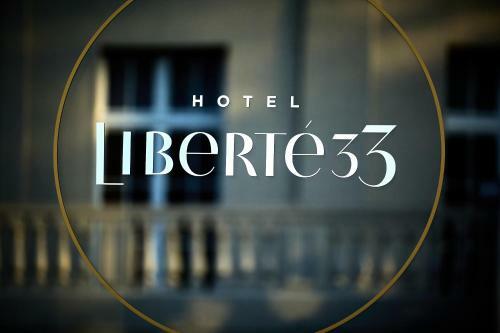 Hotel Liberte 33 Bw Premier Collection