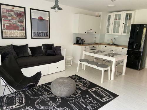 Apartament Bia?y W Rewalu