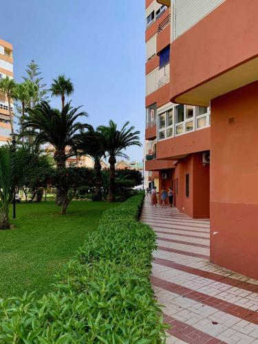 Apartamento Al Lado Del Paseo Mar�timo Torrox Costa