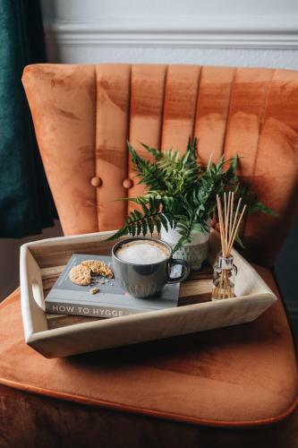 Hostal Cloves Boutique Bed & Breakfast