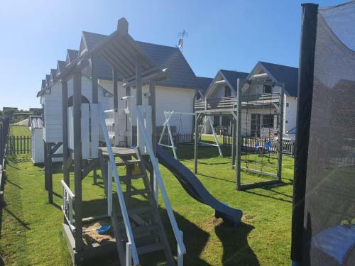 Lodge Sarbinowo Prestige - Ekskluzywne Domki Nad Morzem