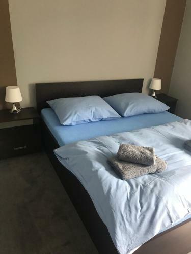 Hotel Holidays