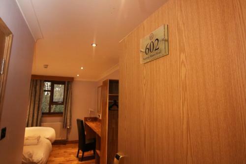 Westone Manor Hotel