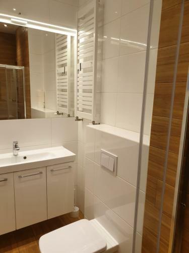 Maly Apartament W Zieleni Blisko Jeziora
