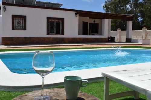 Bamb� � Casa Rural En Vejer Con Piscina Privada