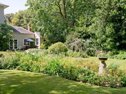 Mulberry Cottage