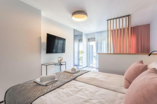 Apartpark - Ambria Apartments