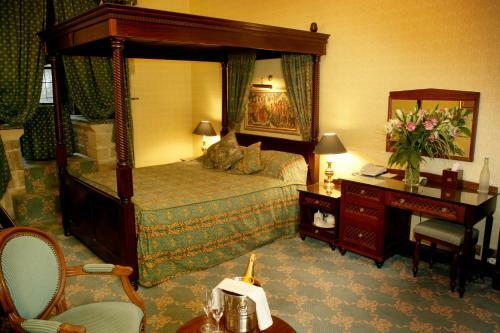 Langley Castle Hotel