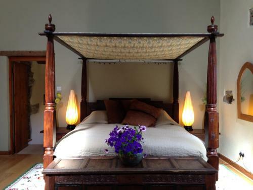 Love Cottage