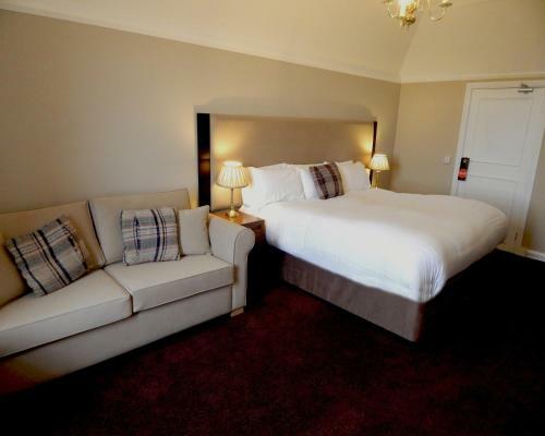 Tulloch Castle Hotel ?a Bespoke Hotel?