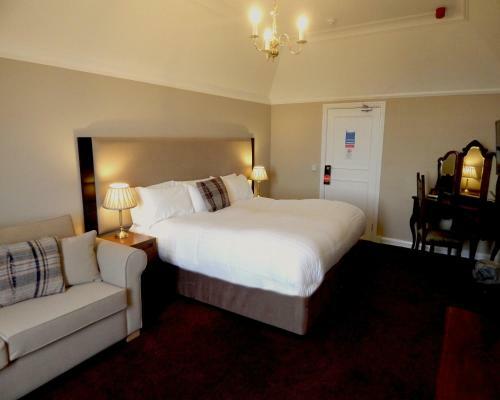 Tulloch Castle Hotel ?a Bespoke Hotel?
