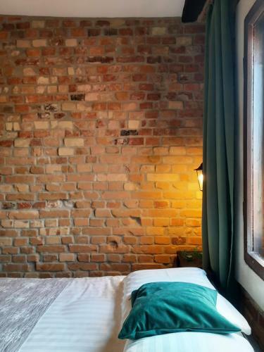 Ceglana Komnata - Old Town Apartment