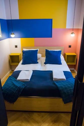 Holi Apartment