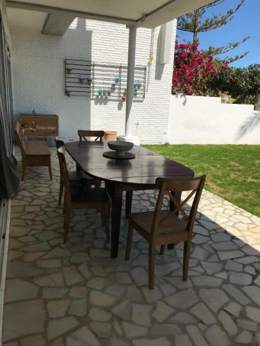 1 de 17 Casa Con Jard�n Privado A 200m de La Playa.