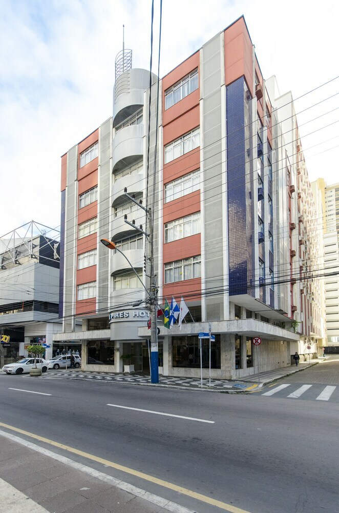 Hotel Piresrede Pires