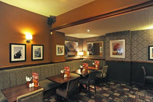 Posada Longshoot Inn By Good Night Inns