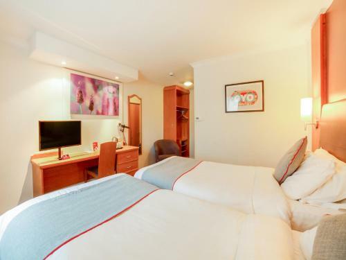 Oyo Lakeside Haydock Hotel, St Helens