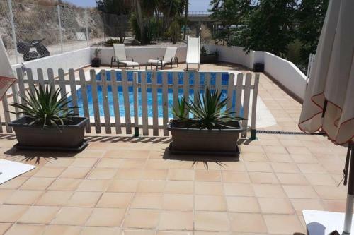 Casa Con Piscina , Zona Infantil, Bbq, Patio, Wifi