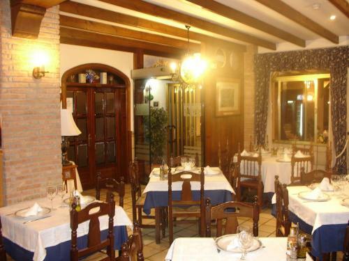 Hostal - Restaurante Playa Azul