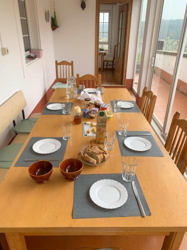Beachfront Surf & Holiday House, Up To 12 Persons