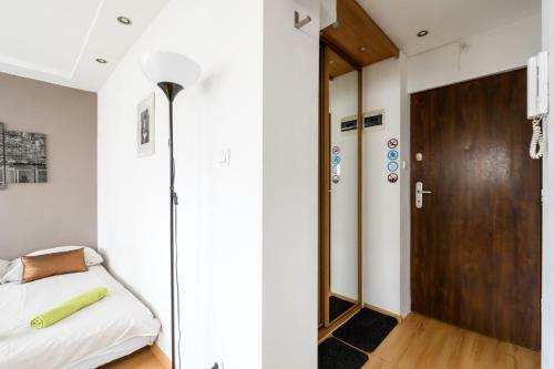 Balcony Apartment Near Old Town