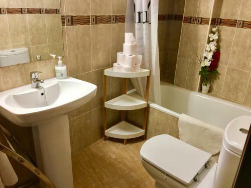 Apartamentos La Fragua, Piso