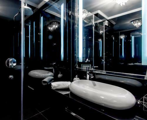 Clicktheflat Luxury Apartment In Warsaw