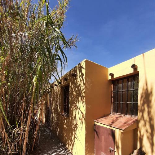 Adobe Getaway With 'private Plunge Pool'