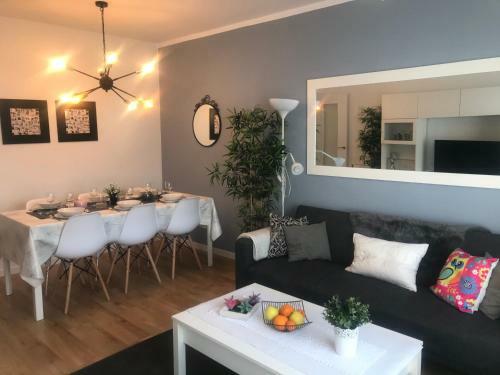 Spacious Modern Family Apartment