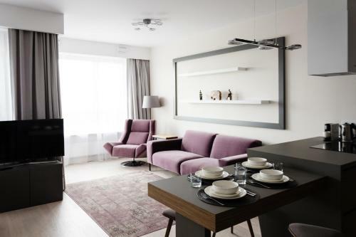 Luxury Apartments Metro Slodowiec