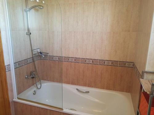 Apartamento Con Piscina Y Terraza Con Vista Al Mar