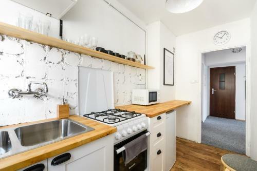 Chmielna Hammock Apartment