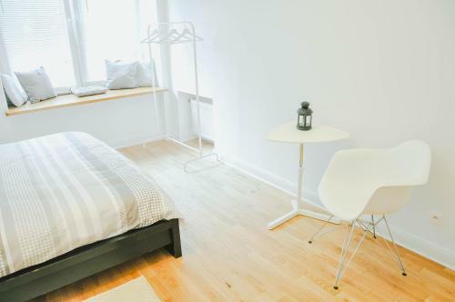 Hostal Art Modern City Centre