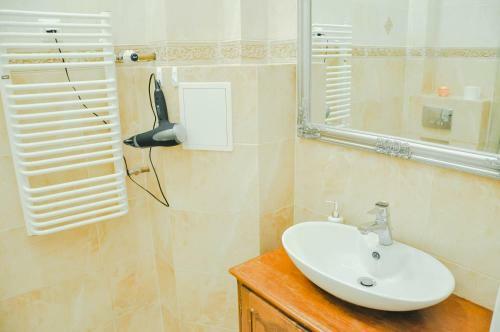 Hostal Art Modern City Centre