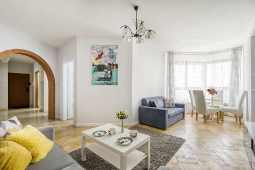 Gama Great Location&spacious120m Apartment: 2-10 People
