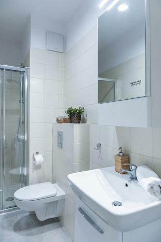 Golden Apartments - Pereca