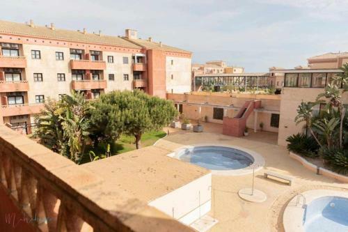 Apartamento Junto A La Playa Con Piscina Y Parking