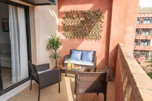 Apartamento Junto A La Playa Con Piscina Y Parking