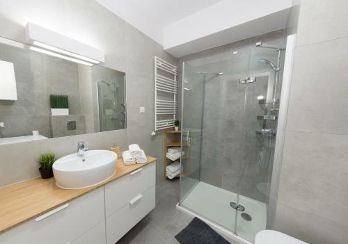 Apartamento Batogospot Towers