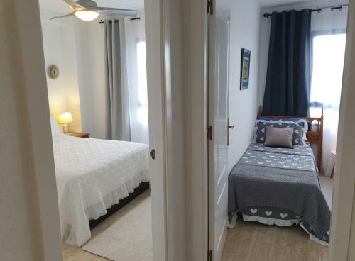 Apartment In Campoamor Overlooking The Swimming Pool