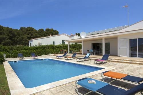 Villa Lola