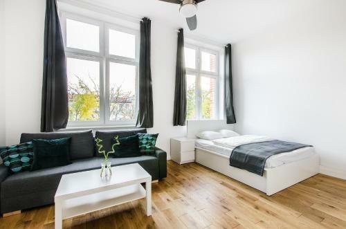 Smart Rental Management Stanislaw Worcell Apartments