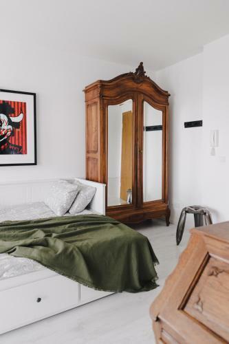 Apartments Wisniowa With Private Parking Place