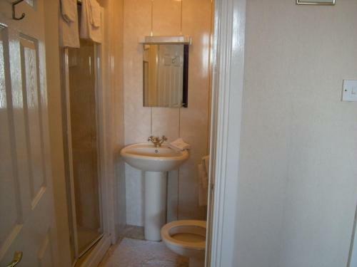 Hostal Ashlea House