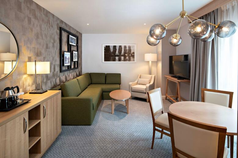 Oxford Abingdon Four Pillars Hotel