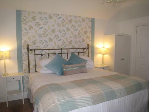 Shola Coach House B&B