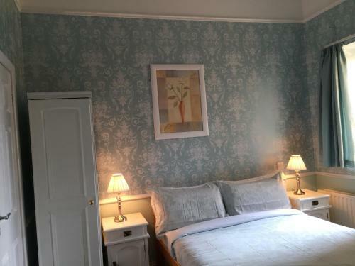 Hostal Albany Lodge
